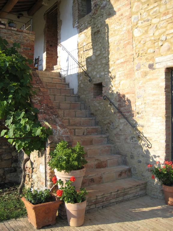 Agriturismo Il Casalino Pari Eksteriør billede